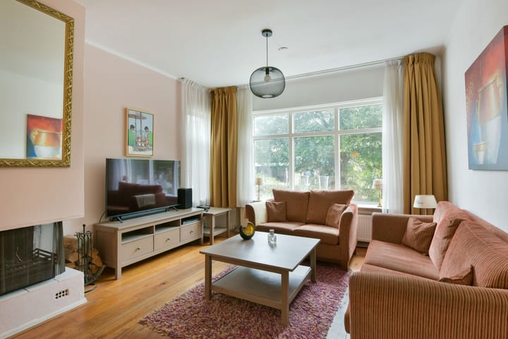 Photo 2 of Prinses Irenelaan 3