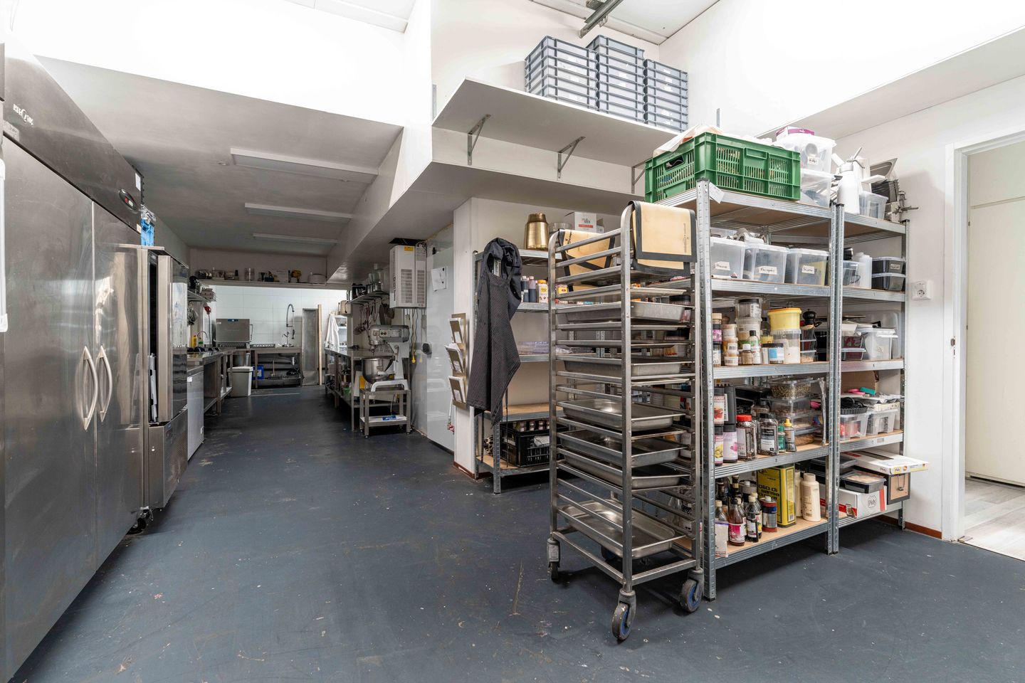 Bekijk foto 2 van Westvlietweg 68-D