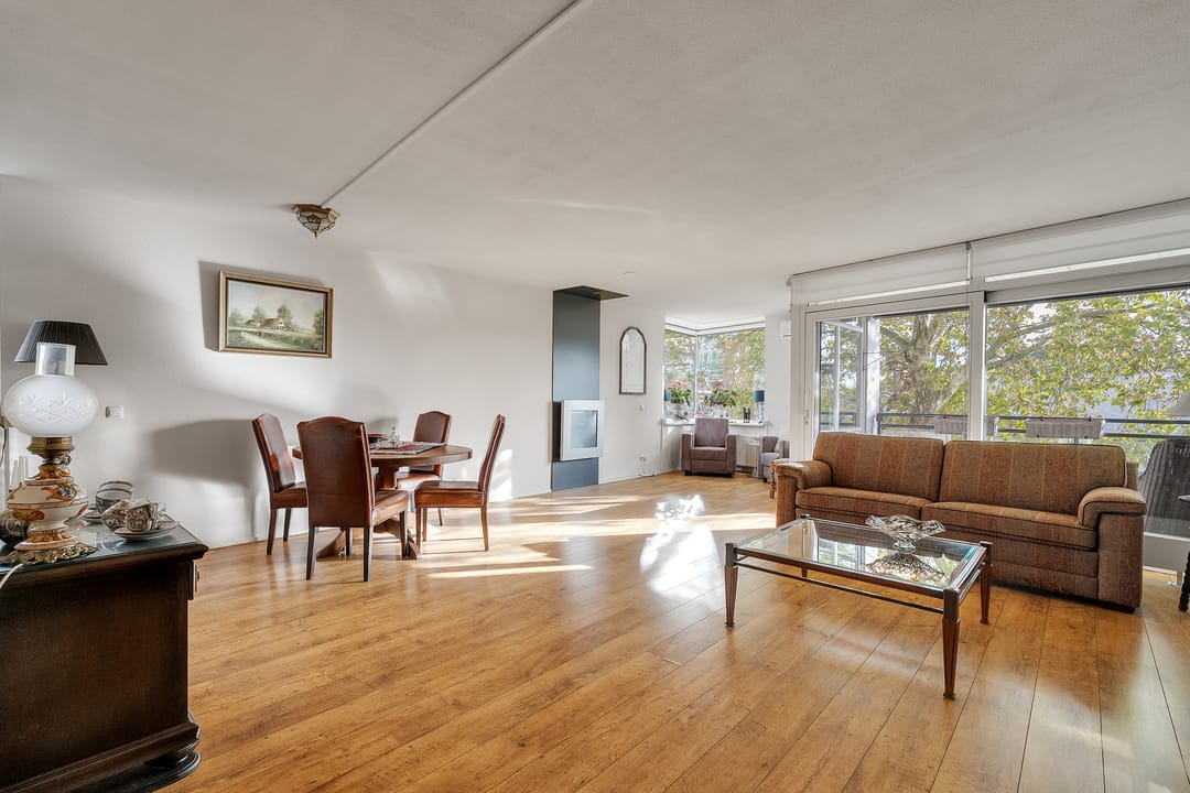 Photo 2 of Grotestraat 184-C