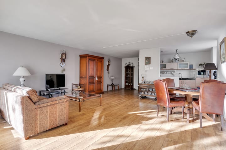 Photo 3 of Grotestraat 184-C