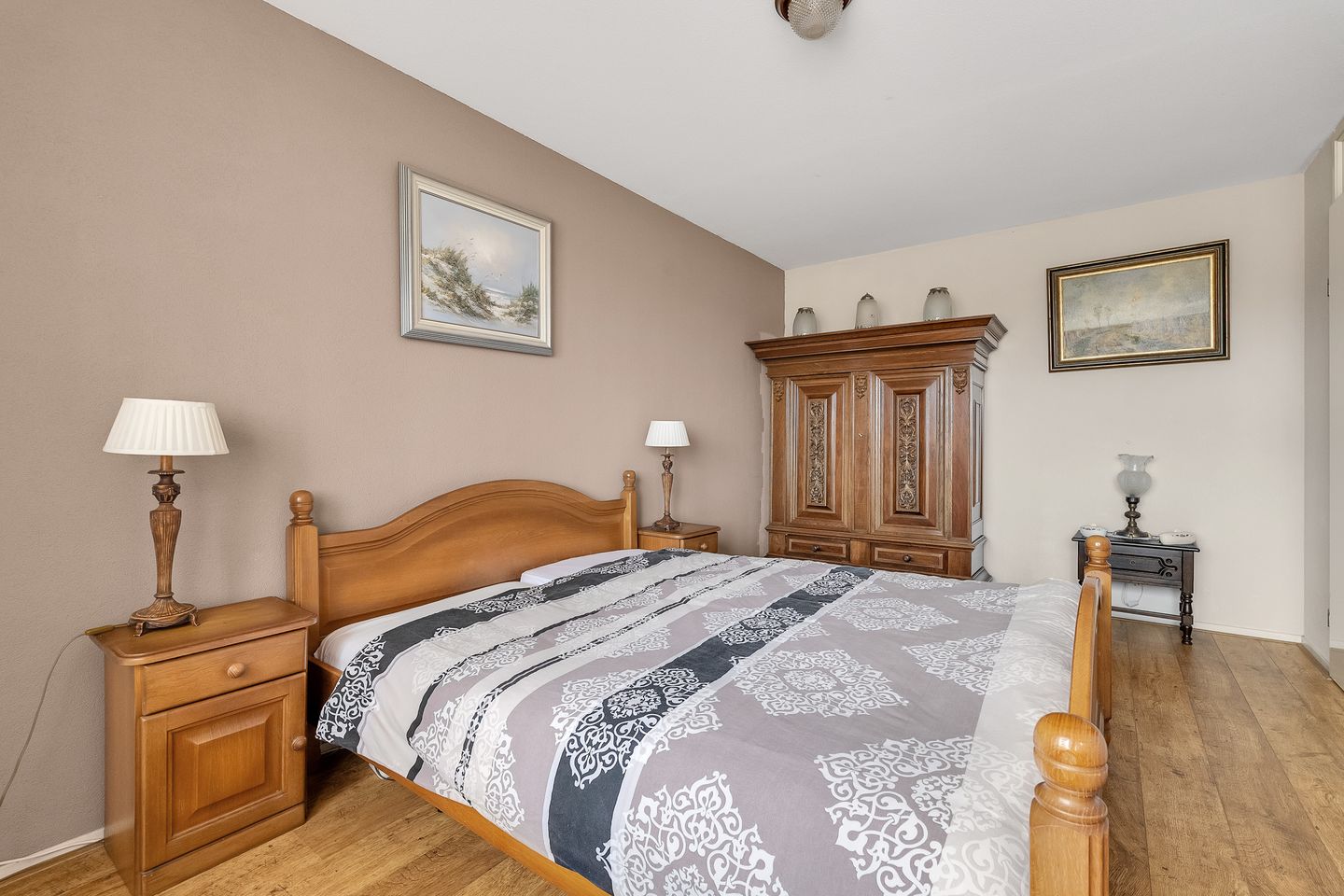 Photo 14 of Grotestraat 184-C