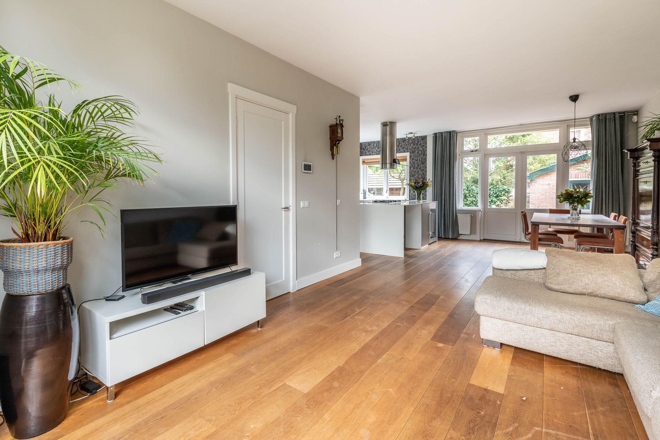 Photo 9 of Johan Verhulstweg 34