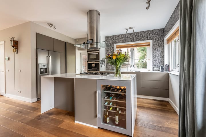 Photo 14 of Johan Verhulstweg 34