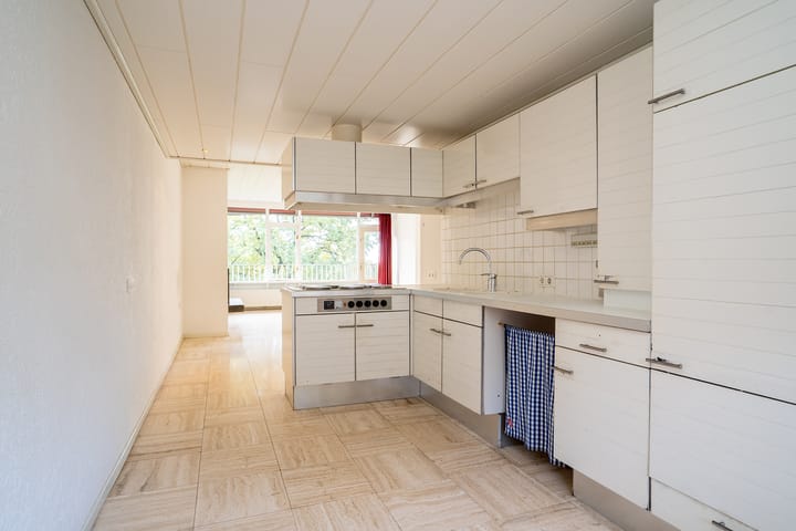 Foto 17 van Marthalaan 2-605