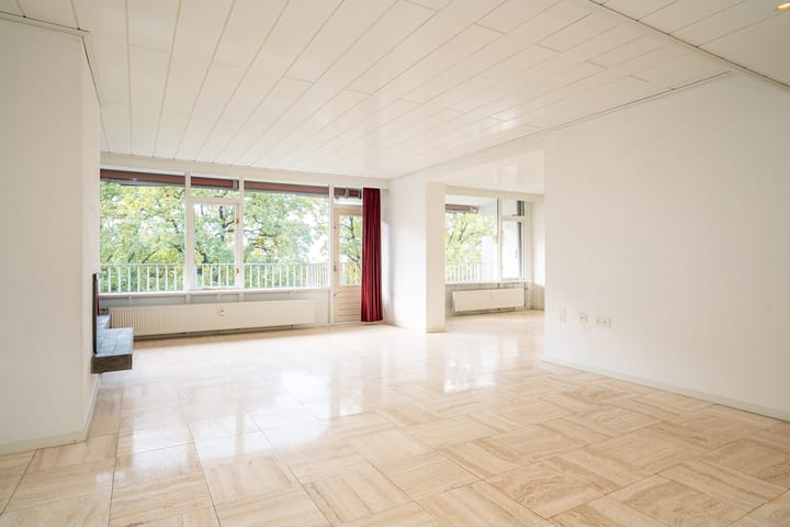 Foto 18 van Marthalaan 2-605