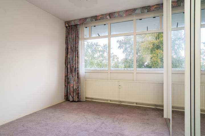 Foto 19 van Marthalaan 2-605