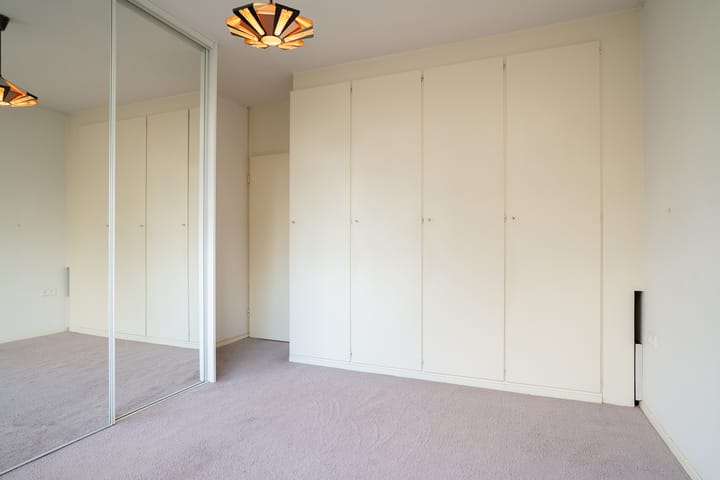 Foto 20 van Marthalaan 2-605