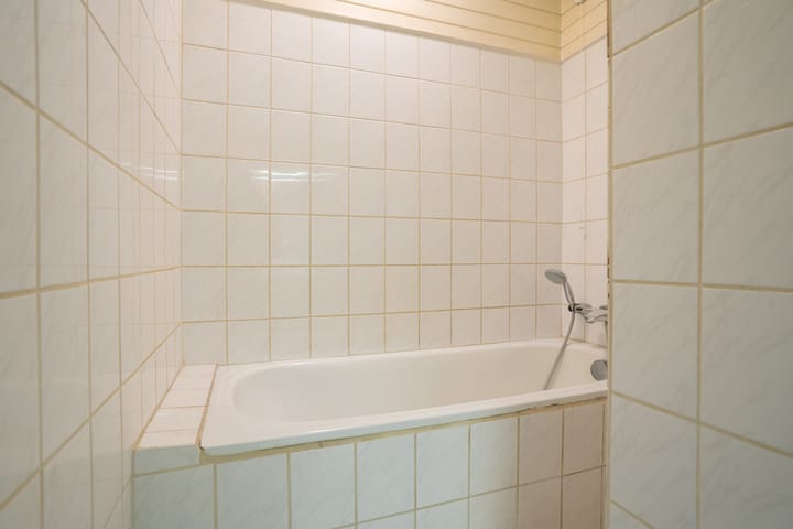 Foto 21 van Marthalaan 2-605