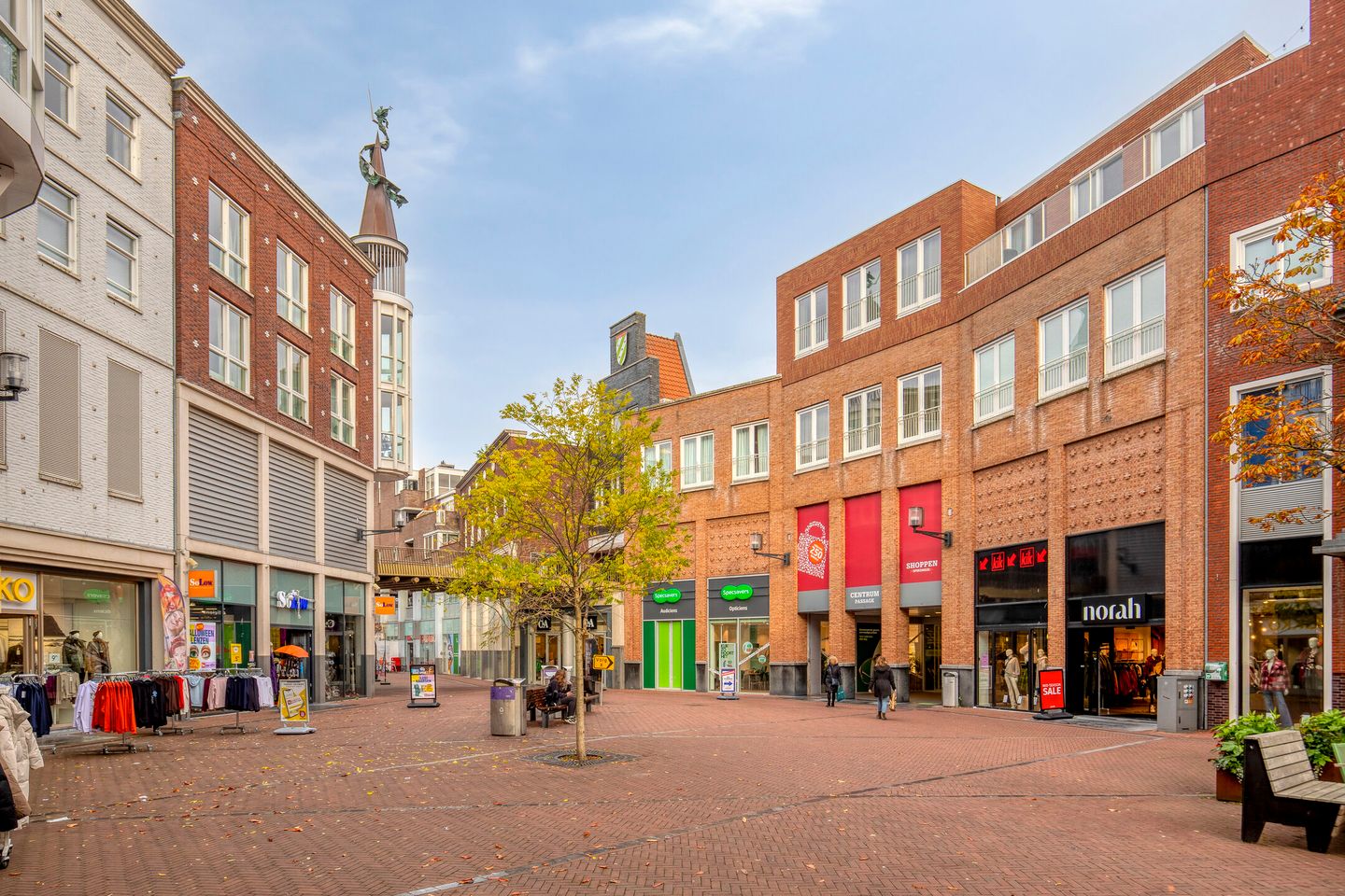 View photo 3 of Uitstraat 137