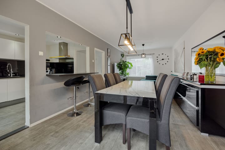 Foto 16 van Witte de Withstraat 32