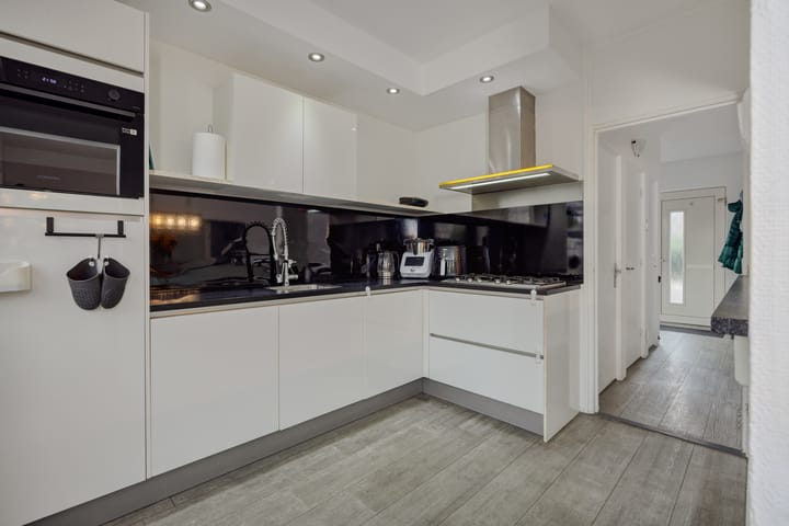 Foto 19 van Witte de Withstraat 32