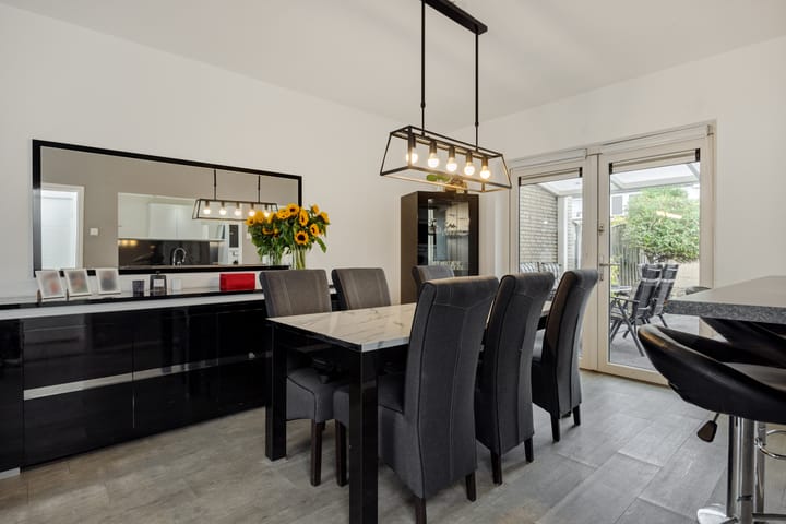 Foto 21 van Witte de Withstraat 32