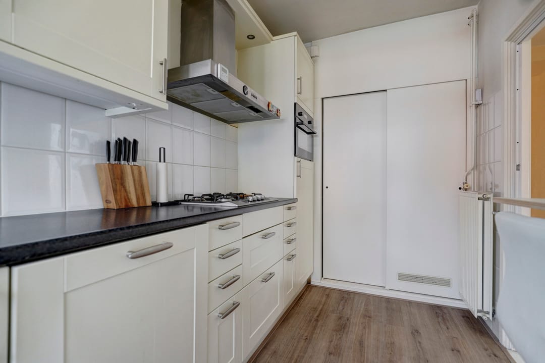 Foto 17 van Theresiastraat 12-B