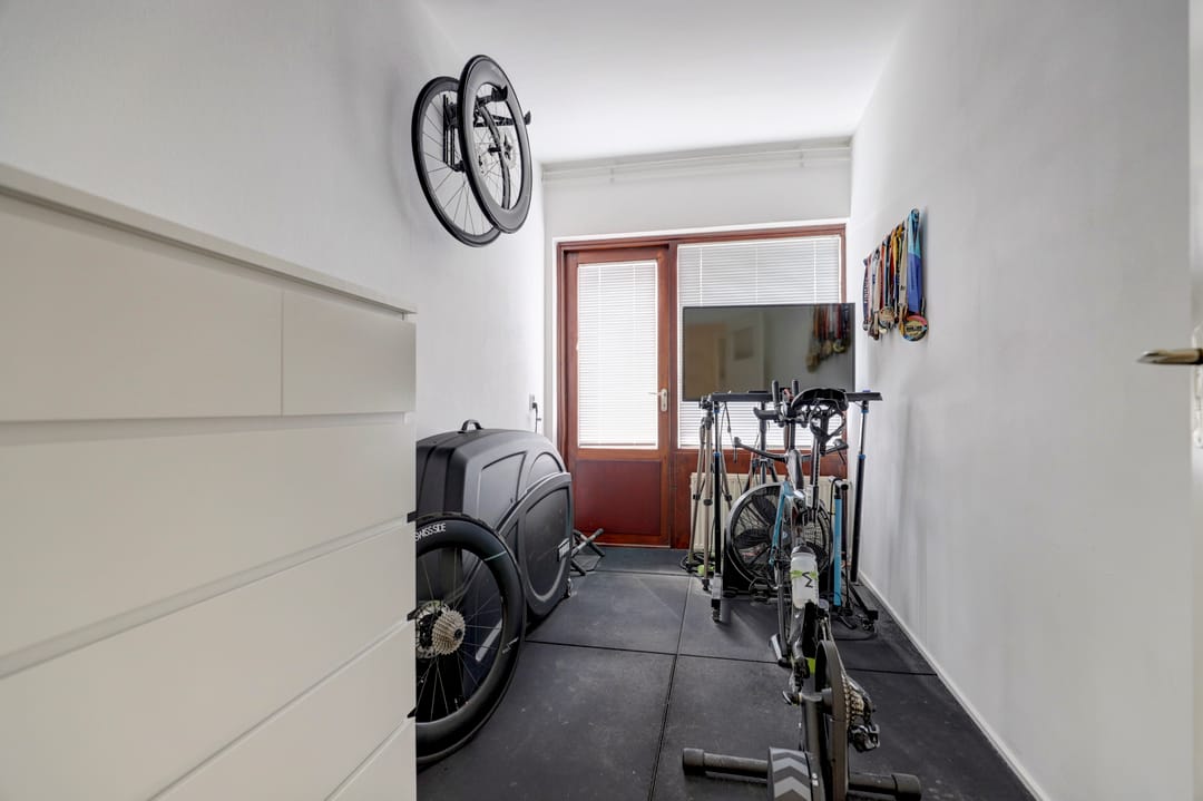 Foto 22 van Theresiastraat 12-B