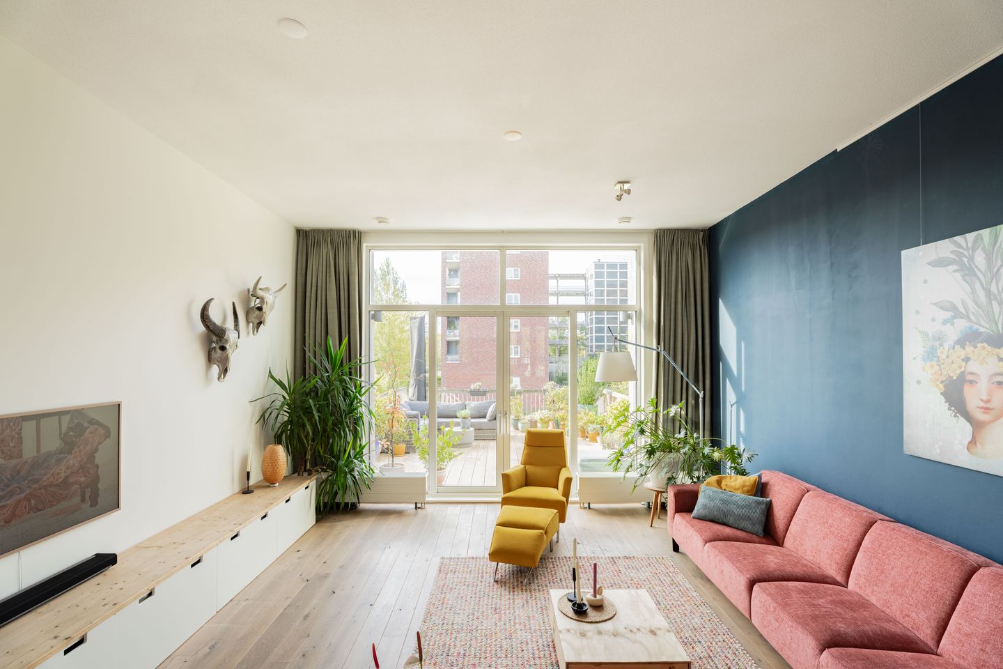 Photo 4 of Emmy Andriessestraat 4