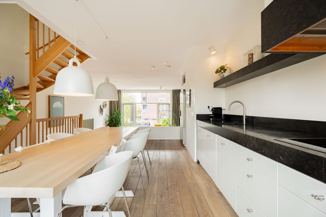 Photo 22 of Emmy Andriessestraat 4