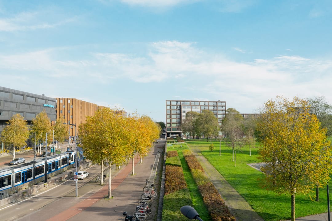 Photo 46 of Emmy Andriessestraat 4