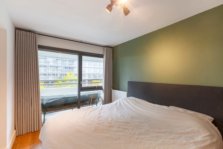 Photo 19 of KNSM-laan 347