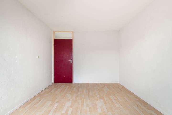 Photo 17 of Amerstraat 2