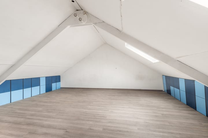 Photo 23 of Amerstraat 2