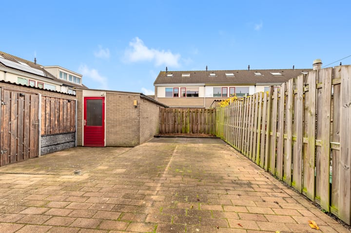 Photo 27 of Amerstraat 2