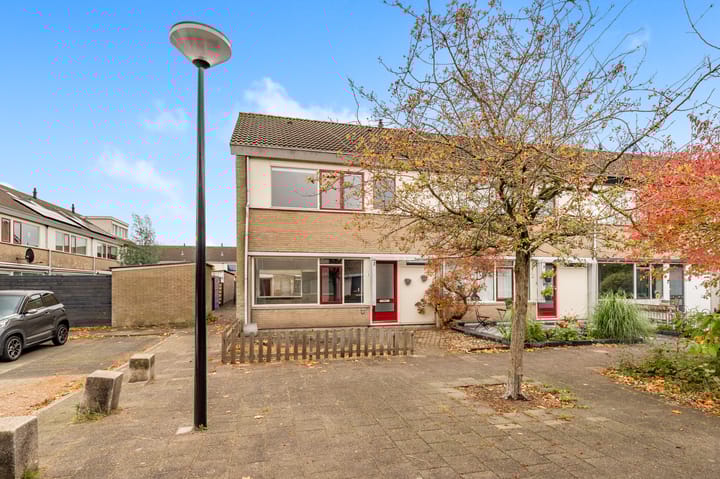 Photo 29 of Amerstraat 2