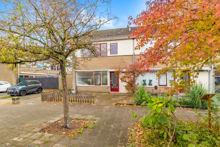 Photo 30 of Amerstraat 2