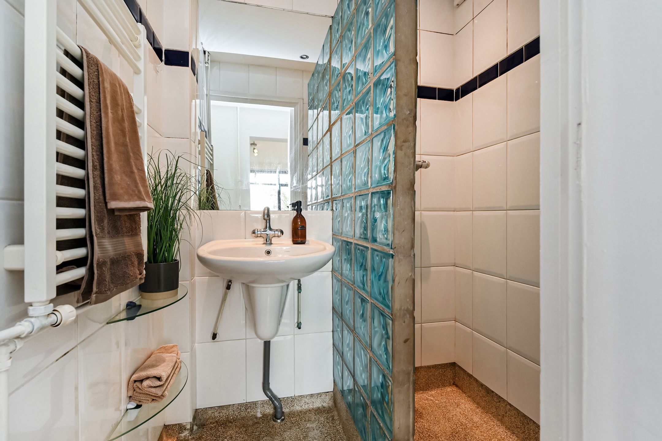 Photo 21 of Lübeckstraat 45