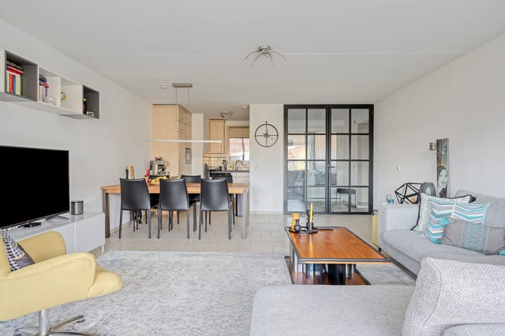 Photo 11 of Oostzeedijk 294-A