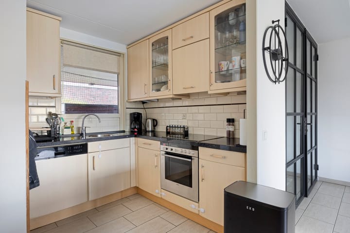 Photo 13 of Oostzeedijk 294-A