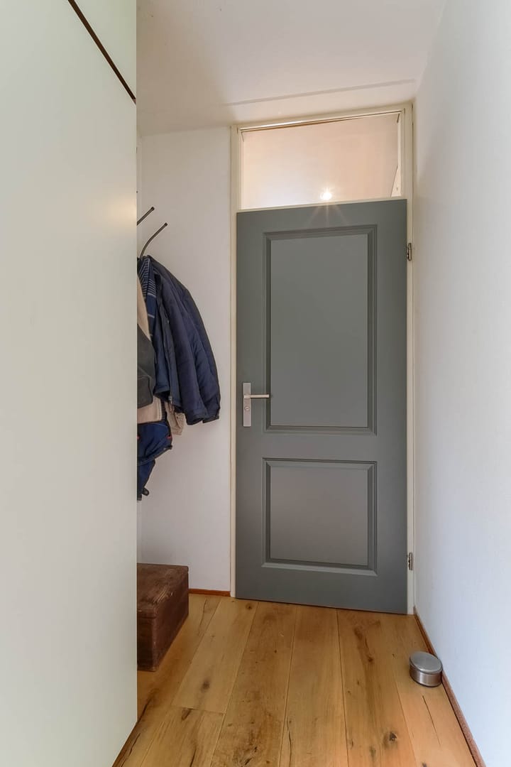 Photo 7 of Johan Huizingastraat 8