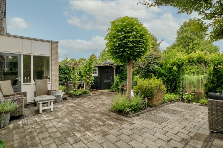 Photo 22 of Johan Huizingastraat 8