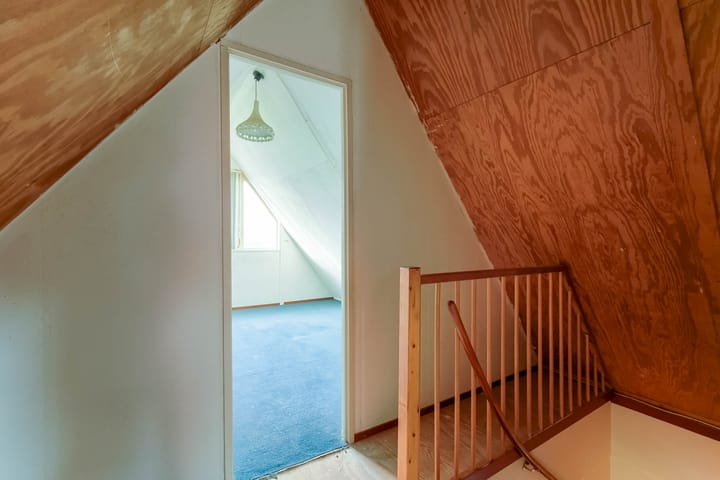 Photo 45 of Johan Huizingastraat 8