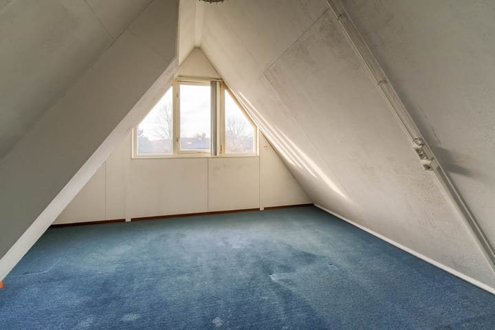 Photo 49 of Johan Huizingastraat 8