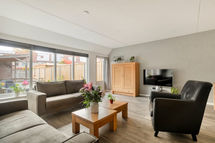 Foto 12 van Haeckmate 100