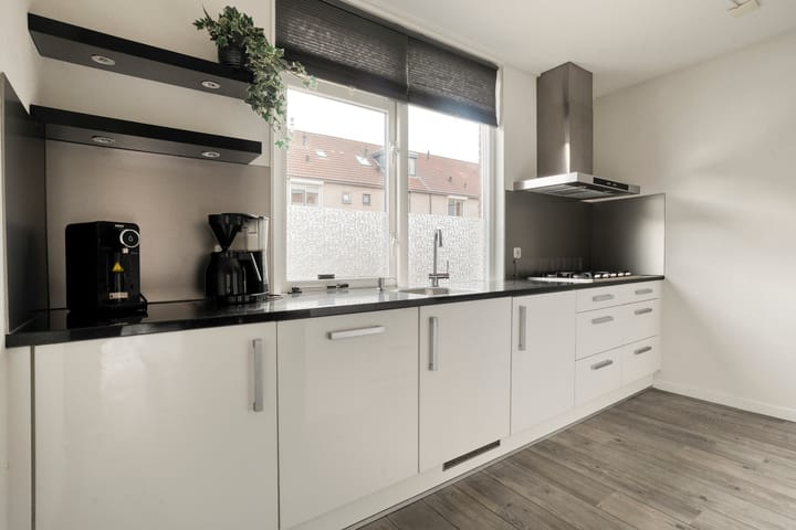 Foto 13 van Haeckmate 100