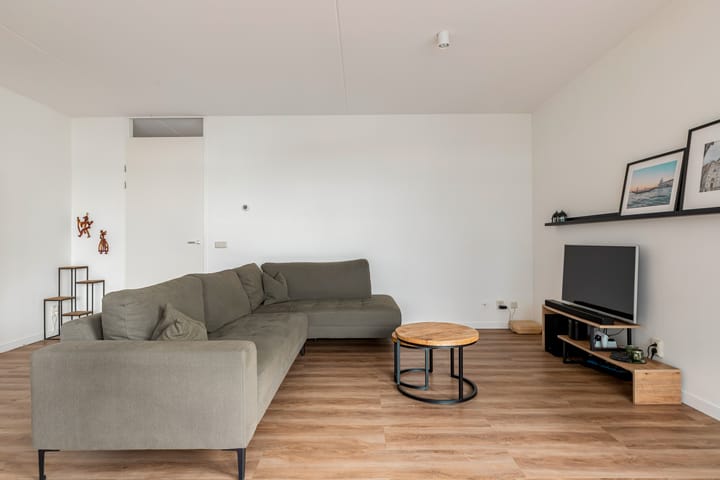 Photo 4 of IJslandstraat 66