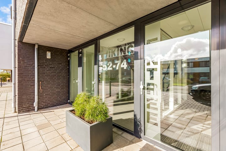 Photo 23 of IJslandstraat 66