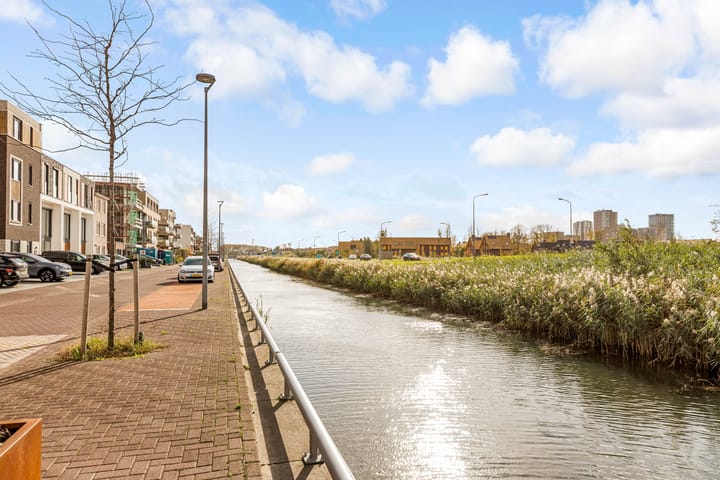 Photo 29 of IJslandstraat 66