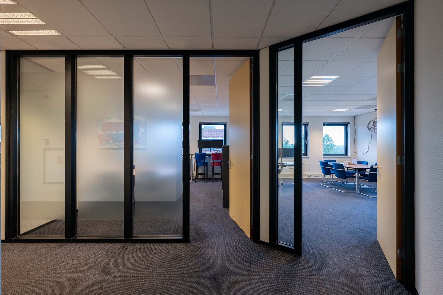 View photo 4 of Spoorhaven 76