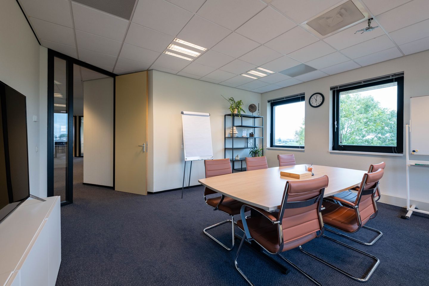 View photo 5 of Spoorhaven 76