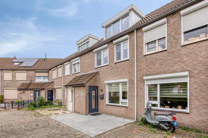 Foto 9 van Hannie Schaftplein 9