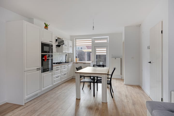 Foto 17 van Hannie Schaftplein 9