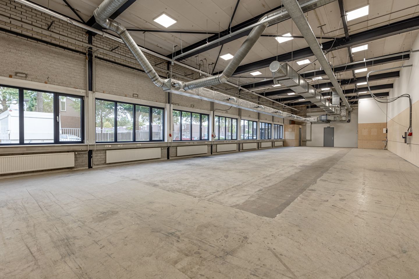 Bekijk foto 5 van Tarasconweg 2