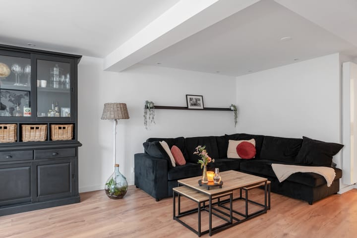 Photo 12 of Landstraat 9