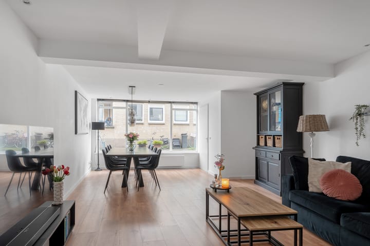 Photo 14 of Landstraat 9