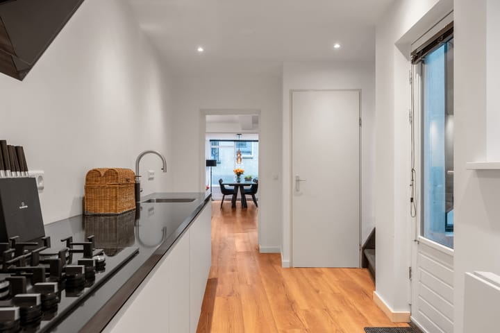 Photo 19 of Landstraat 9