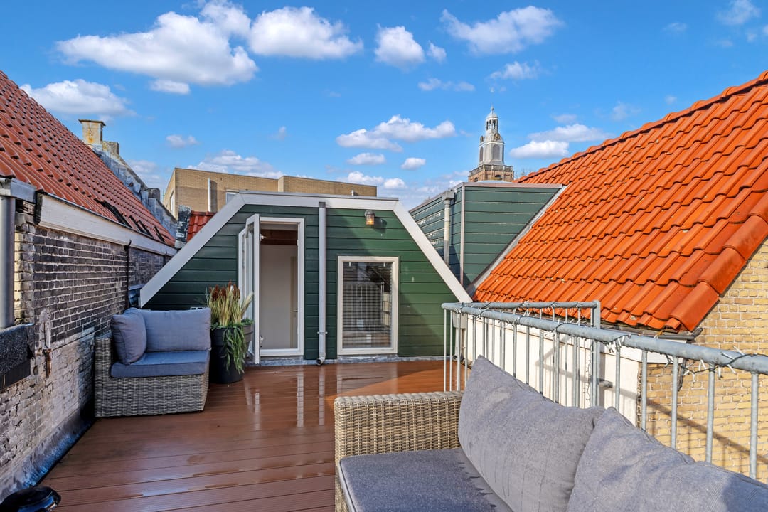 Photo 37 of Landstraat 9