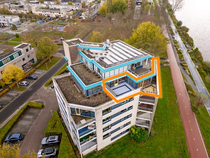 Foto 5 van Fellinilaan 332