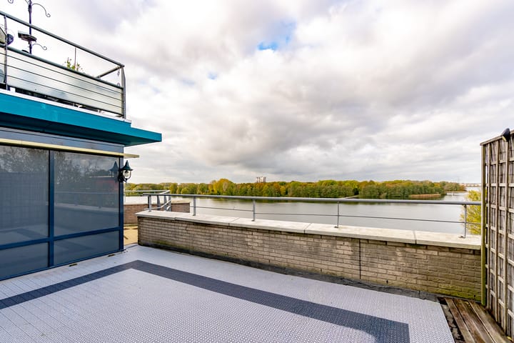 Foto 39 van Fellinilaan 332